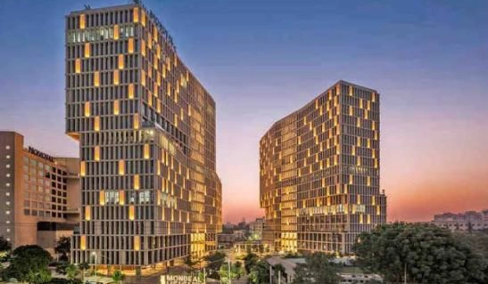 Best Commercial Areas in Ahmedabad for Office Investment
