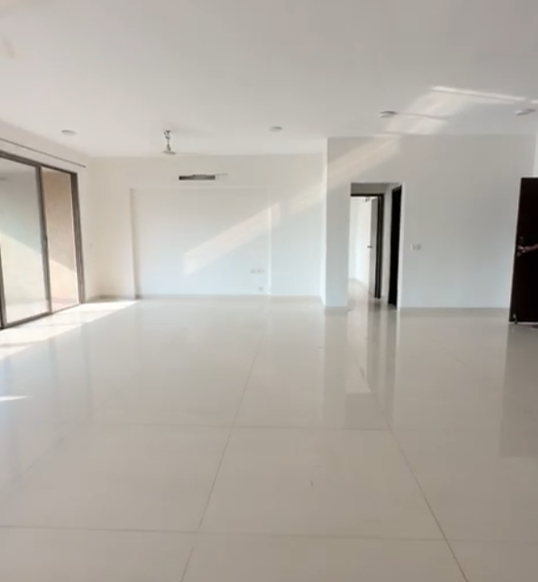 Property RRS157
